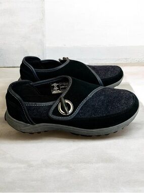 Lands’ End Weatherfield Shoes Wool Suede Slip-On Comfort Walking Sz 8